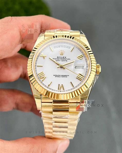 rolex day-date 40 yellow gold